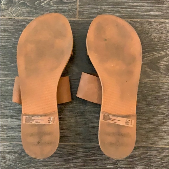 Abercrombie and Fitch Sandals - Picture 3 of 4